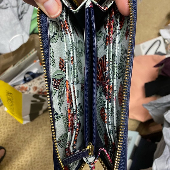 Tory Burch Kerrington zip around wallet small green acre floral - Picture 2 of 5